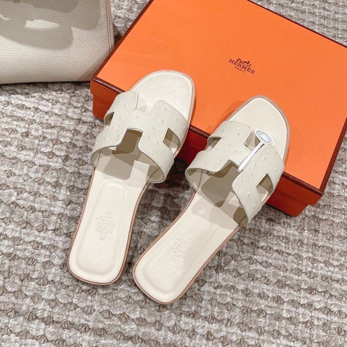 Hermes Slippers